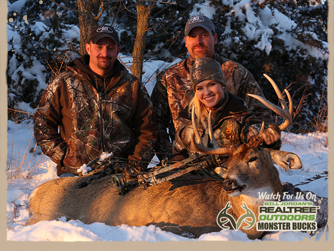 JB Outfitter is a Premier Kansas Location for Trophy Whitetail Deer and